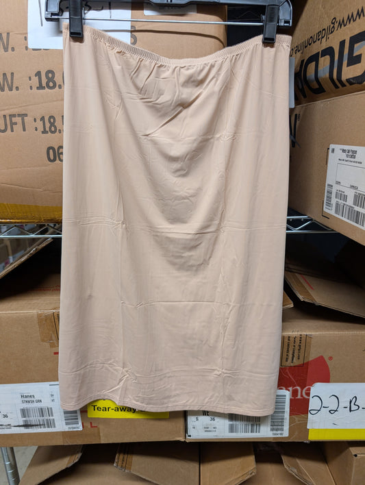 Montelle Women's Silky Smooth Siena Blu Long Half Slip Nude (Select Size)