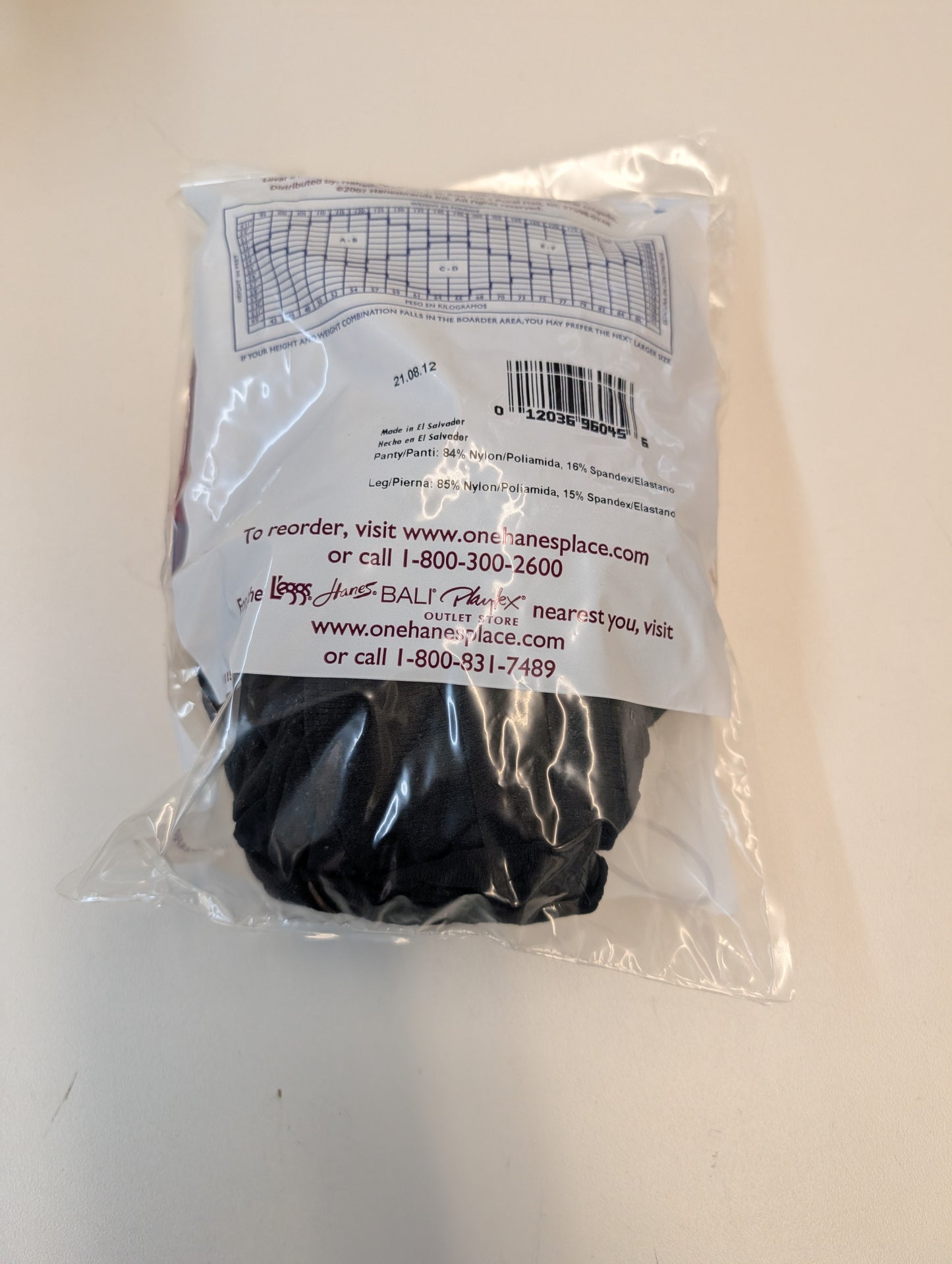 Hanes Silk Reflections Control Top Sheer Toe Pantyhose 4-Pack Jet Black Size CD
