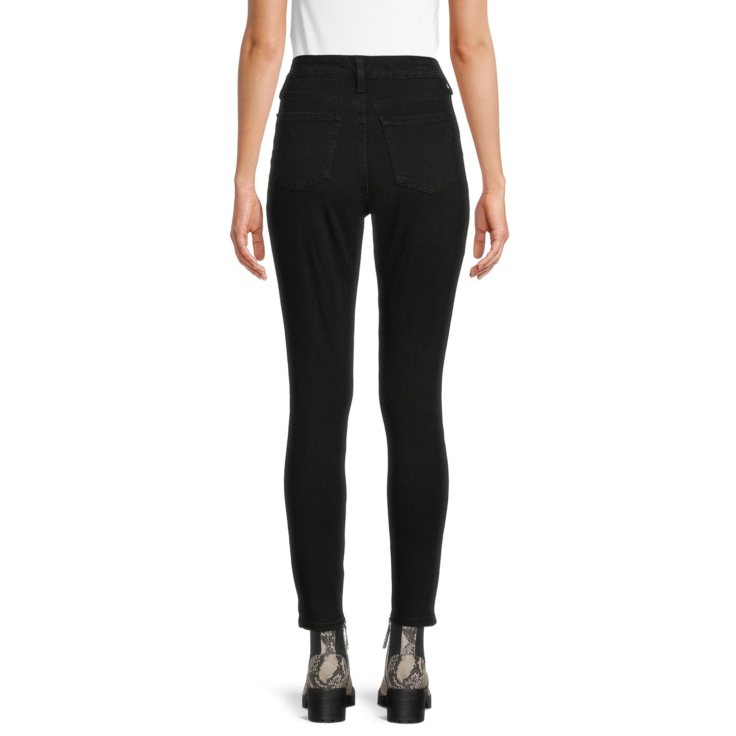Time And Tru Women's High Rise Curvy Skinny Stretchy Jeans Black Wash (Pick Size 14 or 16)