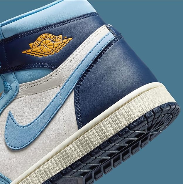 Nike Air Jordan 1 Retro High OG First in Flight UNC Carolina Blue (Pick Size)