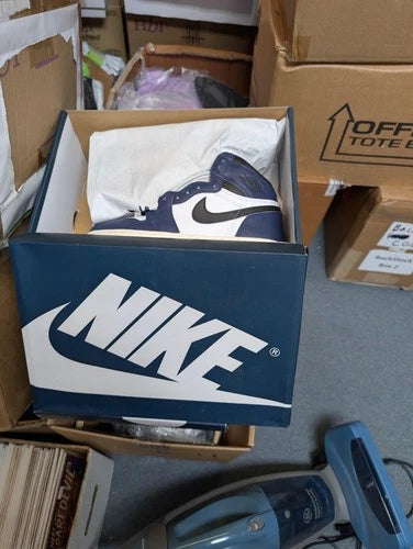 NIKE Air Jordan 1 Retro High OG Men's Shoes Midnight Navy (Only Size 4.5 & 9.0 Left)